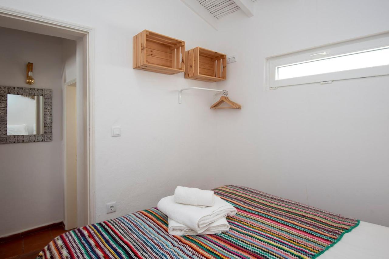 Hillside 2 Aljezur Old Town Guest House ภายนอก รูปภาพ