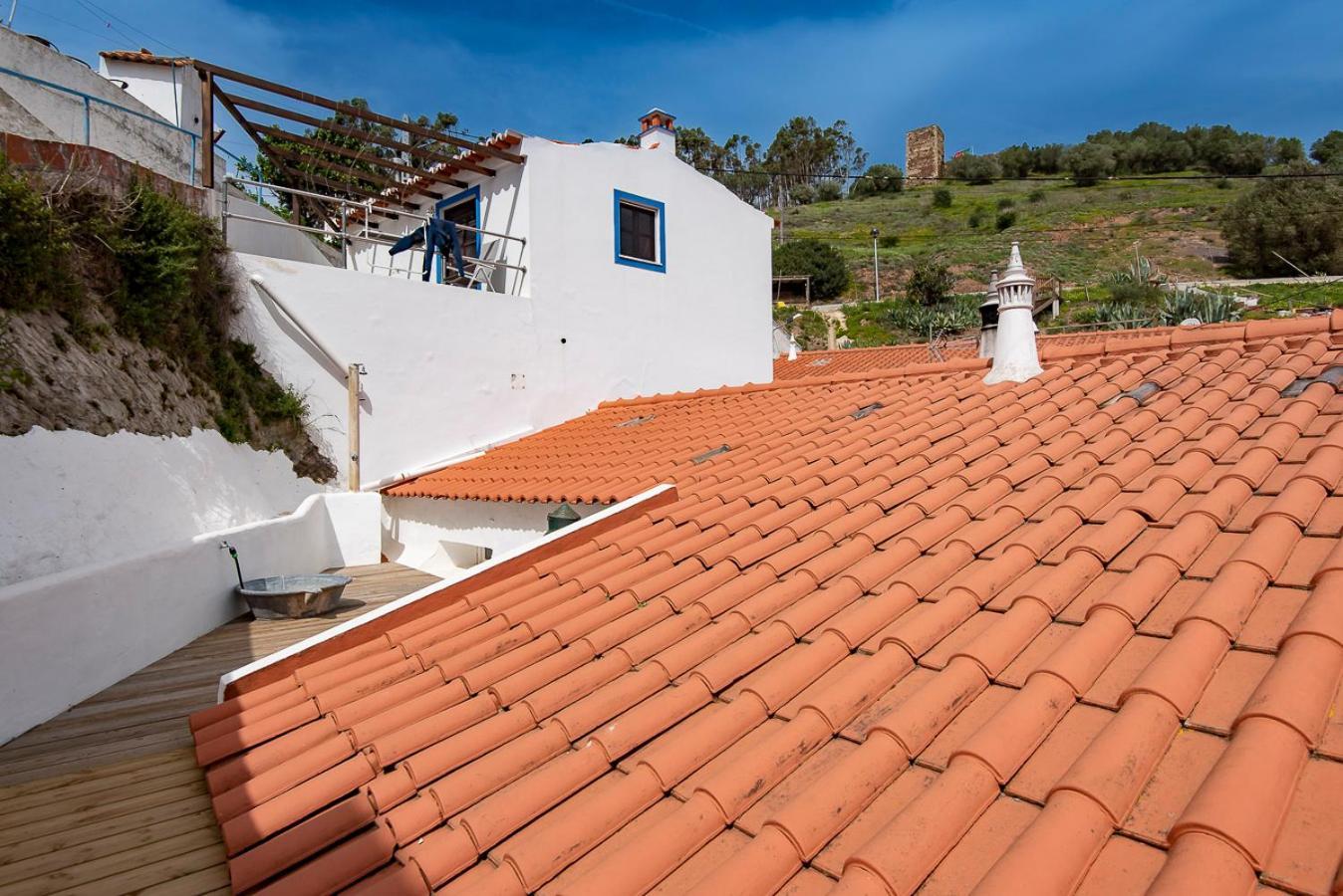 Hillside 2 Aljezur Old Town Guest House ภายนอก รูปภาพ
